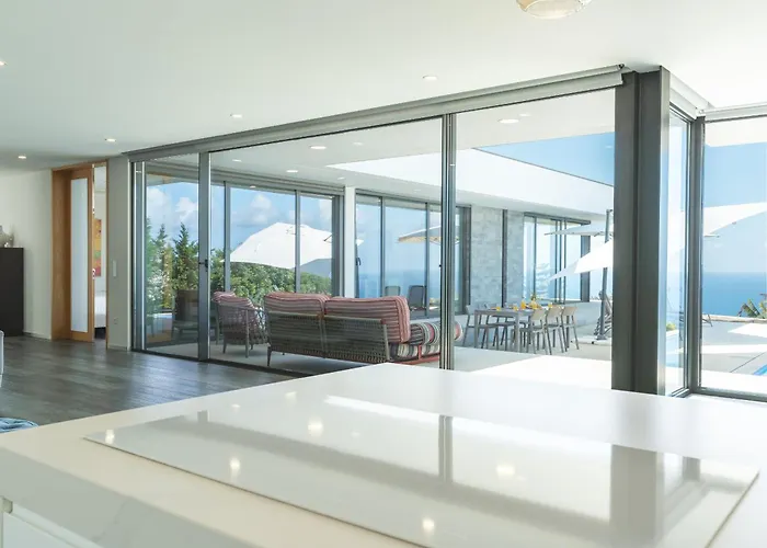 Villa Primavera By Atlantic Calheta (Madeira)