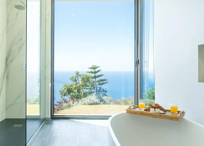 Primavera By Atlantic Calheta (Madeira)